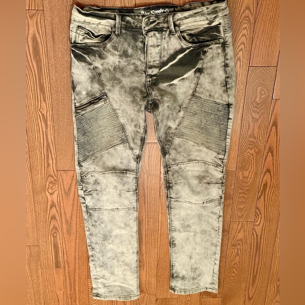 Stylish Distressed Moto Jeans